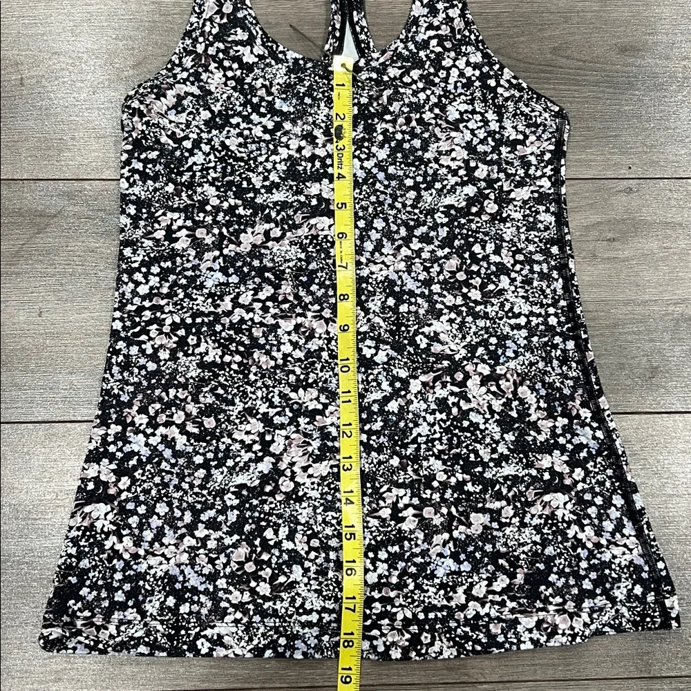 Lululemon Align Racerback Tank - Picture 9 of 9